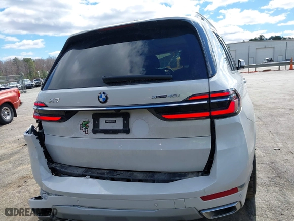 2023 BMW X7 xDrive40i with VIN 5UX23EM05P9R02428, listed as a IAAI auction lot 41695731 with 34,287 mi miles. Bid and sale history available at carsss.com. Image 16.