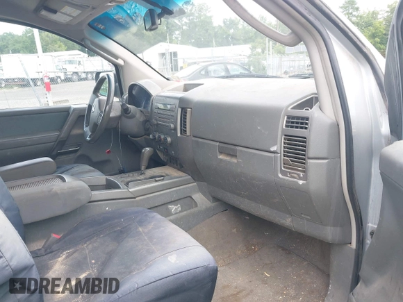 2006 Nissan Titan SE with VIN 1N6BA06B26N570699, listed as a IAAI auction lot 42675221 with 259,417 mi miles and . Bid and sale history available at DreamBid. Image 5.