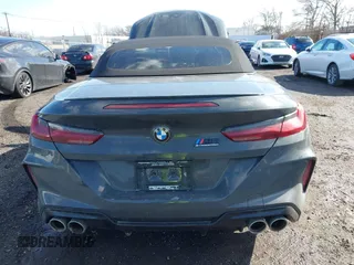 2020 BMW M8 with VIN WBSDZ0C06LBM09446, listed as a IAAI auction lot 41512994 with 25,745 mi miles. Bid and sale history available at carsss.com. Image 17.