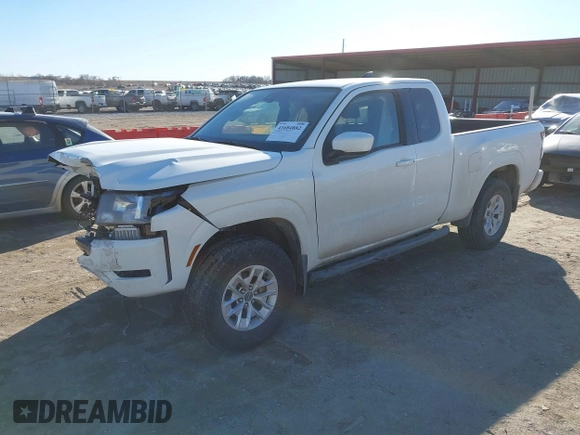 2024 Nissan Frontier SV z VIN 1N6ED1CM4RN651921, wystawiony jako IAAI lot #41684882 z przebiegiem 2 467 mil mil oraz . Historia ofert i sprzedaży dostępna na DreamBid. Obrazek 2.