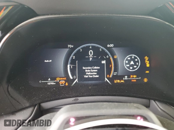 2024 Lexus TX 350 z VIN 5TDAAAA60RS002772, wystawiony jako Copart lot #46089125 z przebiegiem 12 793 mil mil oraz Tytuł czysty. Historia ofert i sprzedaży dostępna na DreamBid. Obrazek 9.