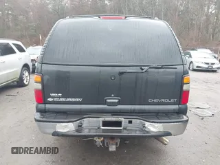 2004 Chevrolet Suburban LT z VIN 1GNFK16T84J170724, wystawiony jako IAAI lot #41968221 z przebiegiem 286 281 mil mil oraz . Historia ofert i sprzedaży dostępna na DreamBid. Obrazek 16.