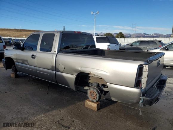 2007 Chevrolet Silverado 1500 Classic LT1 with VIN 1GCEC19V47Z171034, listed as a Copart auction lot 86831534 with 140,092 mi miles and Clean Title. Bid and sale history available at carsss.com. Image 2.