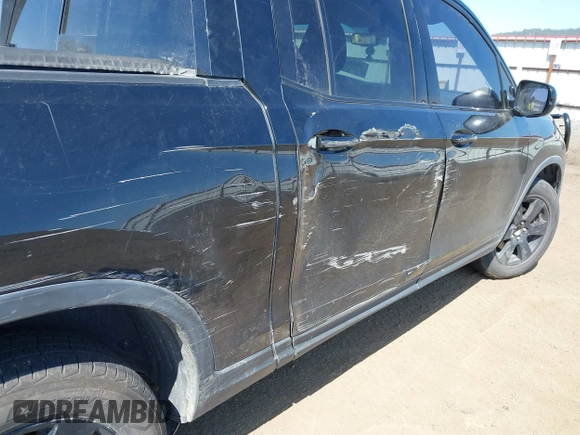 2017 Honda Ridgeline Black Edition with VIN 5FPYK3F85HB019305, listed as a IAAI auction lot 42053652 with Not provided miles and . Bid and sale history available at DreamBid. Image 6.