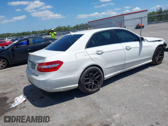 2013 Mercedes-Benz E 350 Luxury with VIN WDDHF5KB9DA736261, listed as a IAAI auction lot 42046251 with 206,787 mi miles and . Bid and sale history available at DreamBid. Image 4.
