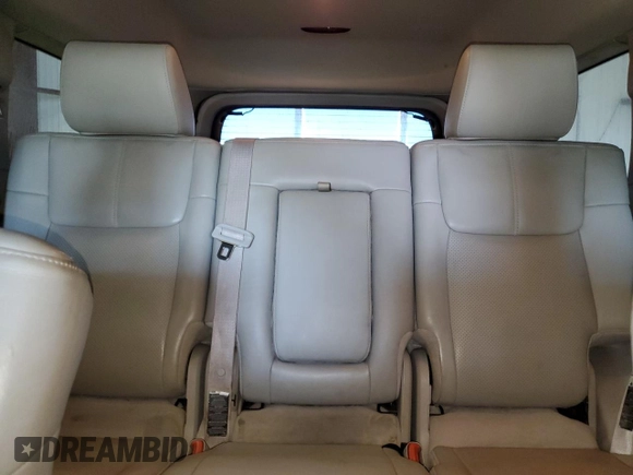 2006 Jeep Commander Limited with VIN 1J8HG58N96C300664, listed as a Copart auction lot 56022715 with 203,172 mi miles and Salvage title. Bid and sale history available at DreamBid. Image 10.