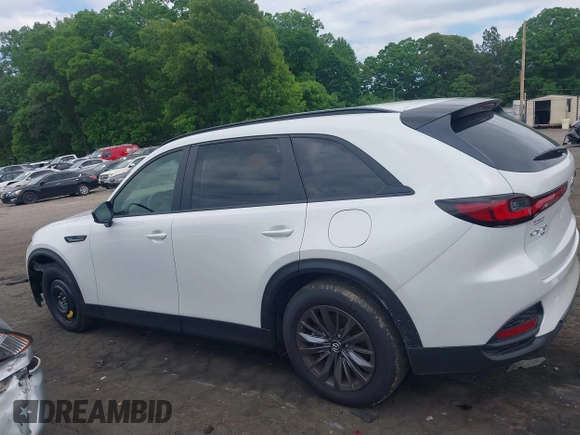 2025 Mazda CX-70 Preferred with VIN JM3KJBHD4S1122583, listed as a IAAI auction lot 42135706 with 1,700 mi miles and . Bid and sale history available at DreamBid. Image 14.