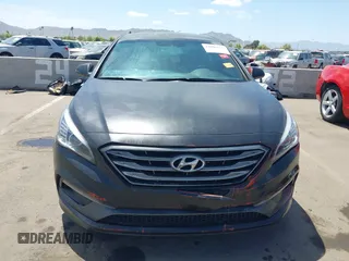 2015 Hyundai Sonata Sport with VIN 5NPE34ABXFH084893, listed as a IAAI auction lot 42066253 with 122,923 mi miles and . Bid and sale history available at carsss.com. Image 6.