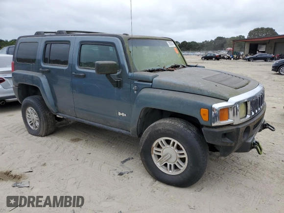 2007 Hummer H3 SUV with VIN 5GTDN13E678225611, listed as a Copart auction lot 72803624 with 198,410 mi miles and Clean Title. Bid and sale history available at carsss.com. Image 4.