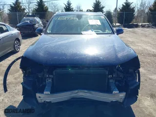 2017 Audi Q7 Premium Plus with VIN WA1LAAF75HD002295, listed as a IAAI auction lot 41627344 with 113,761 mi miles. Bid and sale history available at carsss.com. Image 13.