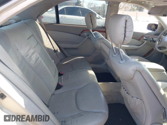 2000 Mercedes-Benz S 320/430/500 z VIN WDBNG70J9YA044313, wystawiony jako IAAI lot #41773427 z przebiegiem Nie podano mil oraz . Historia ofert i sprzedaży dostępna na DreamBid. Obrazek 8.