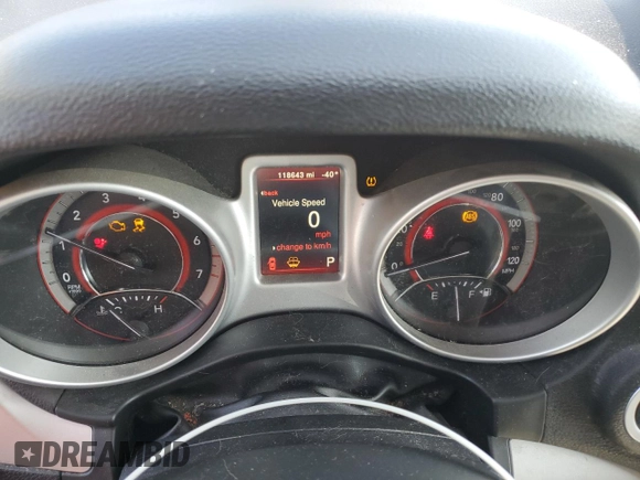 2017 Dodge Journey SXT with VIN 3C4PDDBG6HT528869, listed as a Copart auction lot 54006055 with 118,643 mi miles and Salvage title. Bid and sale history available at DreamBid. Image 9.
