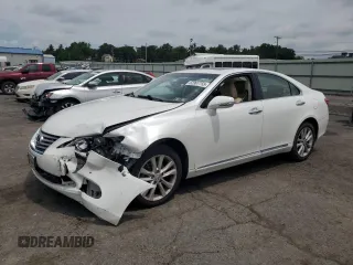 2012 Lexus ES 330 with VIN JTHBK1EG3C2473266, listed as a Copart auction lot 62997755 with 119,738 mi miles and Salvage title. Bid and sale history available at DreamBid. Image 1.