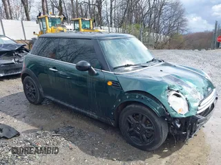2012 MINI Hardtop with VIN WMWSU3C52CT367259, listed as a IAAI auction lot 39129362 with 121,364 mi miles and . Bid and sale history available at DreamBid. Image 1.
