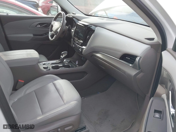 2021 Chevrolet Traverse LT Leather with VIN 1GNERHKW8MJ105162, listed as a IAAI auction lot 41437189 with 72,722 mi miles. Bid and sale history available at carsss.com. Image 5.