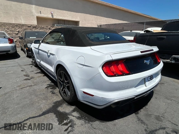 2018 Ford Mustang EcoBoost Premium with VIN 1FATP8UH0J5111777, listed as a Copart auction lot 64321305 with 101,577 mi miles and Clean title. Bid and sale history available at DreamBid. Image 3.