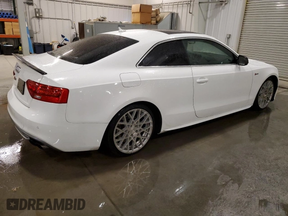2014 Audi S5 Prestige z VIN WAUVGAFR1EA009446, wystawiony jako Copart lot #80795134 z przebiegiem 90 397 mil mil oraz Szkoda całkowita • Salvage title. Historia ofert i sprzedaży dostępna na DreamBid. Obrazek 3.