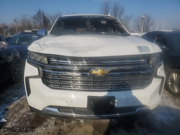 2022 Chevrolet Suburban Premier with VIN 1GNSKFKD5NR190281, listed as a Copart auction lot 88920705 with 740 mi miles and Clean Title. Bid and sale history available at carsss.com. Image 5.