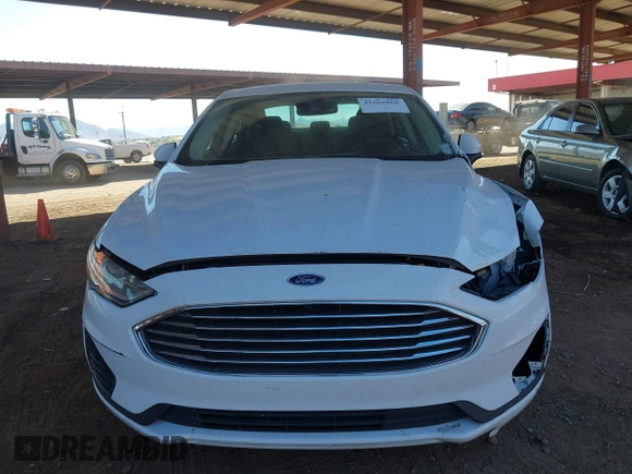 2019 Ford Fusion SE with VIN 3FA6P0H76KR219092, listed as a IAAI auction lot 41666866 with 86,590 mi miles. Bid and sale history available at carsss.com. Image 6.