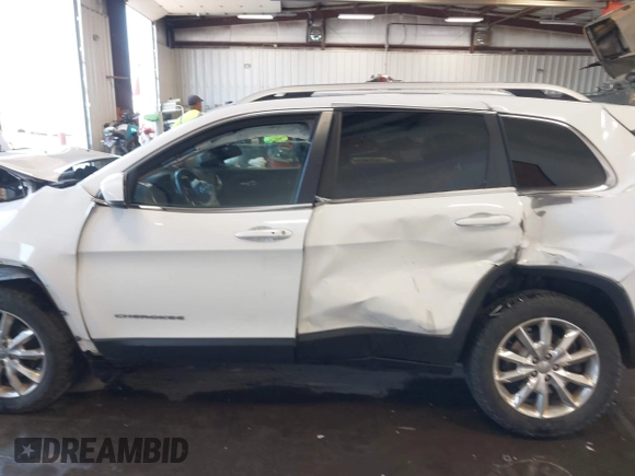 2014 Jeep Cherokee Limited с VIN 1C4PJMDS5EW211391, выставлен на аукционе IAAI как лот 42451674 с пробегом 117 354 миль миль и . История ставок и продаж доступна на DreamBid. Изображение 15.