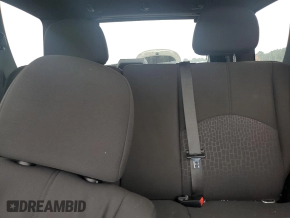 2010 Mercury Mariner with VIN 4M2CN8B7XAKJ30875, listed as a Copart auction lot 59964305 with 117,799 mi miles and Salvage title. Bid and sale history available at DreamBid. Image 10.