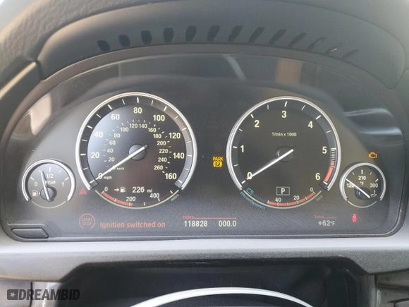 2015 BMW X5 xDrive35d with VIN 5UXKS4C57F0N10564, listed as a Copart auction lot 49235615 with 118,828 mi miles and Salvage Title. Bid and sale history available at carsss.com. Image 9.