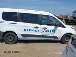 2015 Ford Transit Connect XL z VIN NM0GE9E71F1194497, wystawiony jako IAAI lot #42117422 z przebiegiem 262 570 mil mil oraz . Historia ofert i sprzedaży dostępna na DreamBid. Obrazek 13.