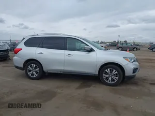 2018 Nissan Pathfinder SL with VIN 5N1DR2MN6JC612384, listed as a IAAI auction lot 41787986 with 149,247 mi miles. Bid and sale history available at carsss.com. Image 13.