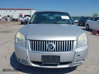 2009 Mercury Sable Premier with VIN 1MEHM42W69G621066, listed as a IAAI auction lot 42047074 with 232,020 mi miles. Bid and sale history available at carsss.com. Image 6.