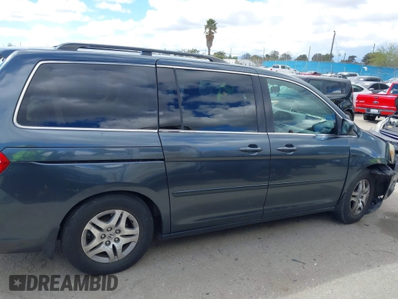 2006 Honda Odyssey EX-L with VIN 5FNRL38626B461798, listed as a IAAI auction lot 41751495 with 125,952 mi miles. Bid and sale history available at carsss.com. Image 13.