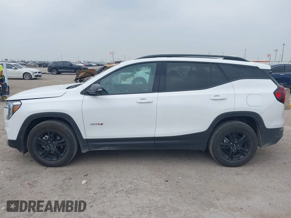 2024 GMC Terrain AT4 with VIN 3GKALYEG6RL311758, listed as a IAAI auction lot 42278713 with 14,701 mi miles and . Bid and sale history available at DreamBid. Image 14.