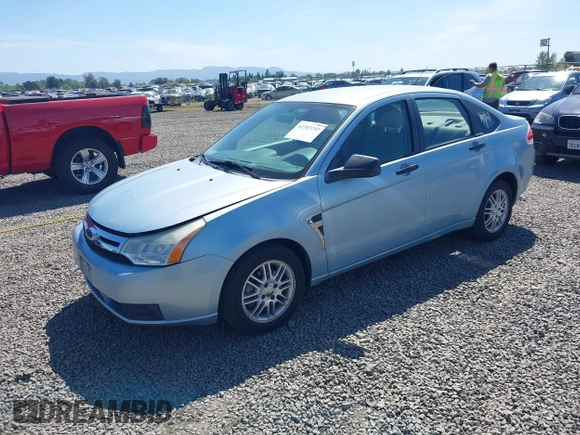 2008 Ford Focus SE z VIN 1FAHP35N58W226540, wystawiony jako IAAI lot #42383245 z przebiegiem 183 312 mil mil oraz . Historia ofert i sprzedaży dostępna na DreamBid. Obrazek 2.