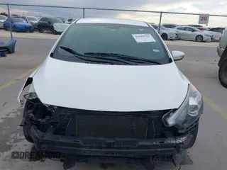 2014 Kia Forte EX with VIN KNAFX4A88E5089308, listed as a IAAI auction lot 41652732 with 226,130 mi miles. Bid and sale history available at carsss.com. Image 6.
