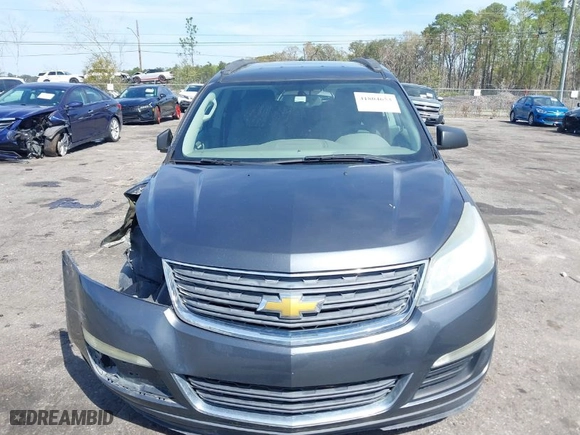 2014 Chevrolet Traverse LS with VIN 1GNKRFED8EJ101910, listed as a IAAI auction lot 41804653 with 184,763 mi miles. Bid and sale history available at carsss.com. Image 12.