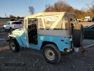 1977 Toyota Land Cruiser z VIN FJ40252050, wystawiony jako Copart lot #45896285 z przebiegiem 9 921 mil mil oraz Czysty tytuł • Clean title. Historia ofert i sprzedaży dostępna na DreamBid. Obrazek 2.
