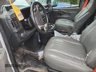 2017 Chevrolet Express Cargo Van with VIN 1GCWGAFF5H1284562, listed as a IAAI auction lot 41990435 with 211,575 mi miles. Bid and sale history available at carsss.com. Image 1.
