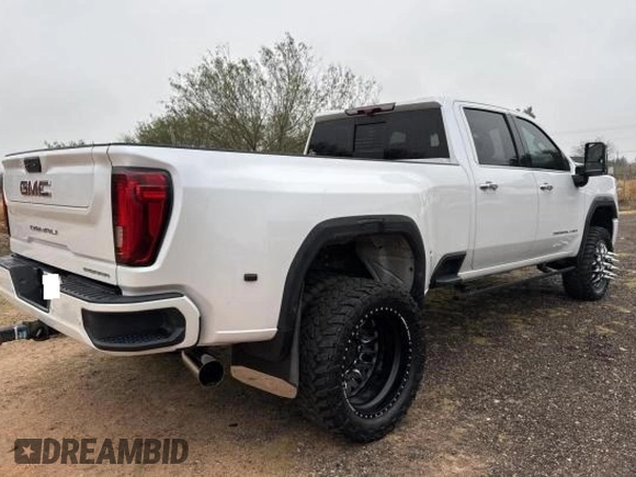 2020 GMC Sierra 3500HD Denali z VIN 1GT49WEY3LF337580, wystawiony jako Copart lot #43259415 z przebiegiem 68 334 mil mil oraz Czysty tytuł • Clean title. Historia ofert i sprzedaży dostępna na DreamBid. Obrazek 4.