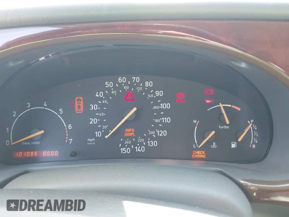 1999 Saab 9-3 z VIN YS3DF55P3X2062289, wystawiony jako IAAI lot #42431225 z przebiegiem 101 086 mil mil oraz . Historia ofert i sprzedaży dostępna na DreamBid. Obrazek 7.