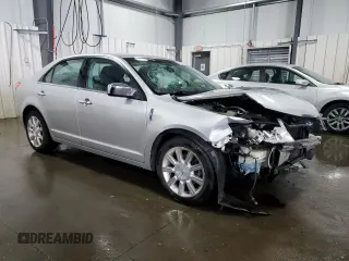 2012 Lincoln MKZ z VIN 3LNHL2GC8CR800745, wystawiony jako Copart lot #50823055 z przebiegiem 94 387 mil mil oraz Szkoda całkowita • Salvage title. Historia ofert i sprzedaży dostępna na DreamBid. Obrazek 4.