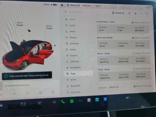 2018 Tesla Model 3 Long Range Battery with VIN 5YJ3E1EB2JF151326, listed as a Copart auction lot 47139055 with 106,271 mi miles and Salvage Title. Bid and sale history available at DreamBid. Image 9.