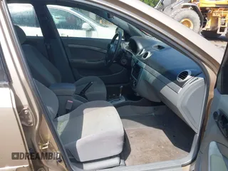 2006 Suzuki Forenza z VIN KL5JD86Z16K291978, wystawiony jako IAAI lot #41981906 z przebiegiem 182 111 mil mil oraz . Historia ofert i sprzedaży dostępna na DreamBid. Obrazek 5.