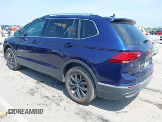 2022 Volkswagen Tiguan SE с VIN 3VV2B7AX7NM135263, выставлен на аукционе IAAI как лот 42632738 с пробегом 35 378 миль миль и . История ставок и продаж доступна на DreamBid. Изображение 3.