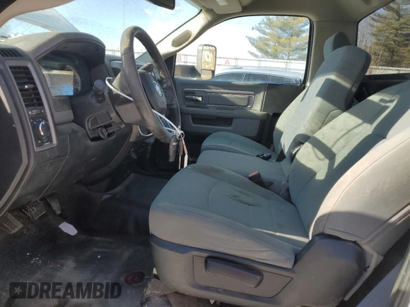 2018 Ram 2500 Tradesman with VIN 3C6MR5AJ3JG364025, listed as a Copart auction lot 42333365 with 48,052 mi miles and Salvage Title. Bid and sale history available at carsss.com. Image 7.