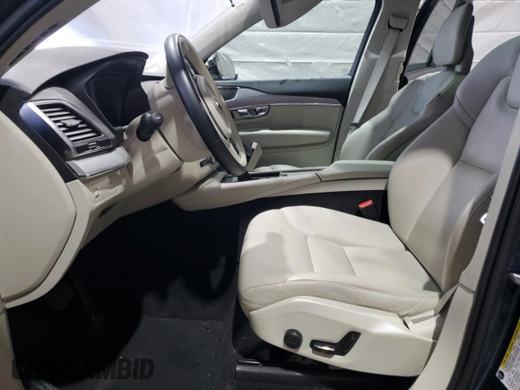 2022 Volvo XC90 Momentum with VIN YV4102PK2N1785627, listed as a Copart auction lot 50036875 with 41,753 mi miles and Salvage Title. Bid and sale history available at carsss.com. Image 7.