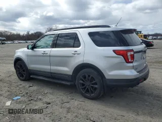 2019 Ford Explorer XLT с VIN 1FM5K8DH3KGA67194, выставлен на аукционе Copart как лот 49890595 с пробегом 54 391 миль миль и Списание • Salvage title. История ставок и продаж доступна на DreamBid. Изображение 2.