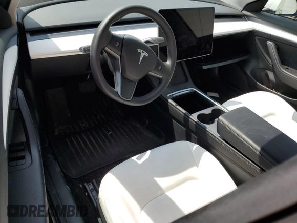 2023 Tesla Model 3 z VIN 5YJ3E1EA5PF544141, wystawiony jako Copart lot #56000435 z przebiegiem Nie podano mil oraz Szkoda całkowita • Salvage title. Historia ofert i sprzedaży dostępna na DreamBid. Obrazek 8.