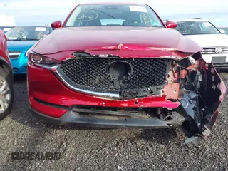 2019 Mazda CX-5 Sport with VIN JM3KFBBM7K1574764, listed as a IAAI auction lot 41276424 with 28,901 mi miles and . Bid and sale history available at carsss.com. Image 18.