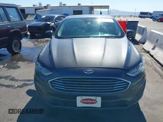 2019 Ford Fusion SE with VIN 3FA6P0HD5KR176497, listed as a IAAI auction lot 41633087 with 103,876 mi miles and . Bid and sale history available at carsss.com. Image 13.