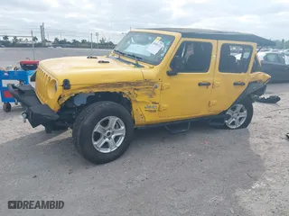 2020 Jeep Wrangler Unlimited Sport Altitude with VIN 1C4HJXDG8LW215899, listed as a IAAI auction lot 40909335 with 41,356 mi miles. Bid and sale history available at carsss.com. Image 18.