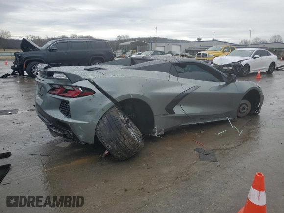 2024 Chevrolet Corvette 2LT z VIN 1G1YB3D40R5119204, wystawiony jako Copart lot #43156375 z przebiegiem 4 444 mil mil oraz Czysty tytuł • Clean title. Historia ofert i sprzedaży dostępna na DreamBid. Obrazek 3.